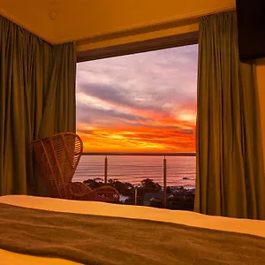 Beachwood Camps Bay Guest house Cape Town